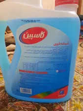 تجریه خرید محلول شیشه‌شوی خودرو کاسپین مدل Non-Smearing حجم 4 لیتر