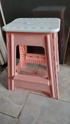 چهار پایه ناصر پلاستیک کد 518