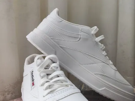 کفش پیاده‌روی مدل Classic Royal 2023