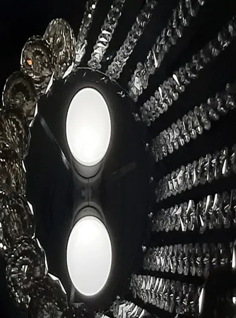 لامپ ال ای دی 5 وات افراتاب مدل AF-G45_5W پایه E27 بسته 4 عددی