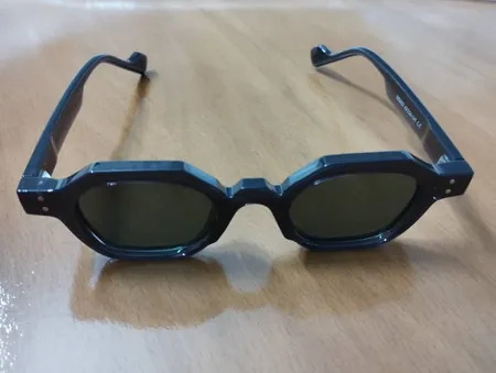 عینک آفتابی چندضلعی غیر پلاریزه مدل SZ 2002 Hunter Lava