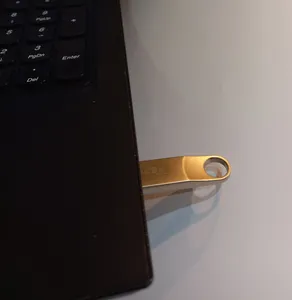 تجریه خرید فلش مموری وریتی مدل V827 USB3.0 ظرفیت 64 گیگابایت