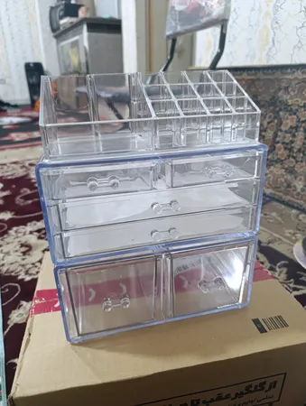 استند لوازم آرایشی مدل 06