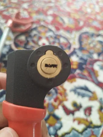 قفل فرمان لوکمس مدل CROW کد 1117-1