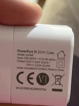 شارژر دیواری 20 وات انکر مدل PowerPort III A2149 Cube