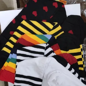 تجریه خرید جوراب ساق بلند مدل سه خط بالا زانو کد SF2022