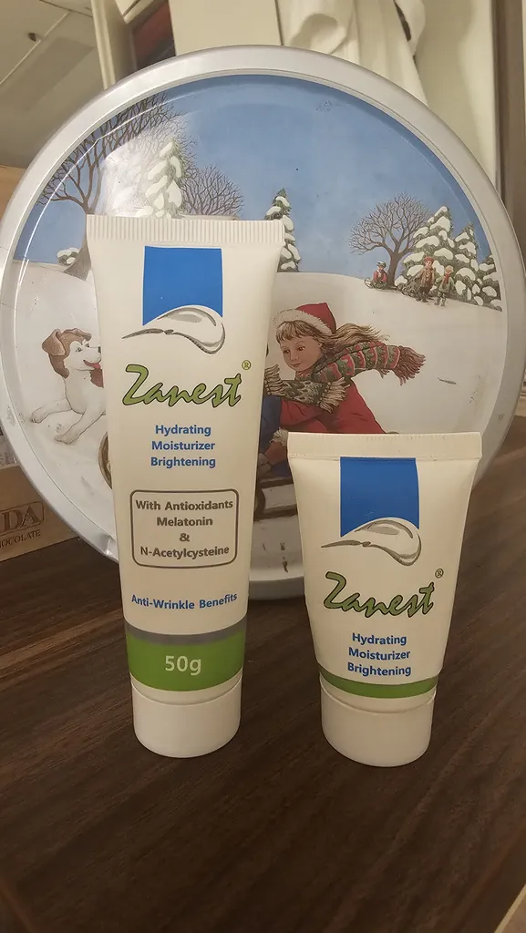 کرم ضد چروک زانست مدل آنتی اکسیدان حجم 55 میلی لیتر