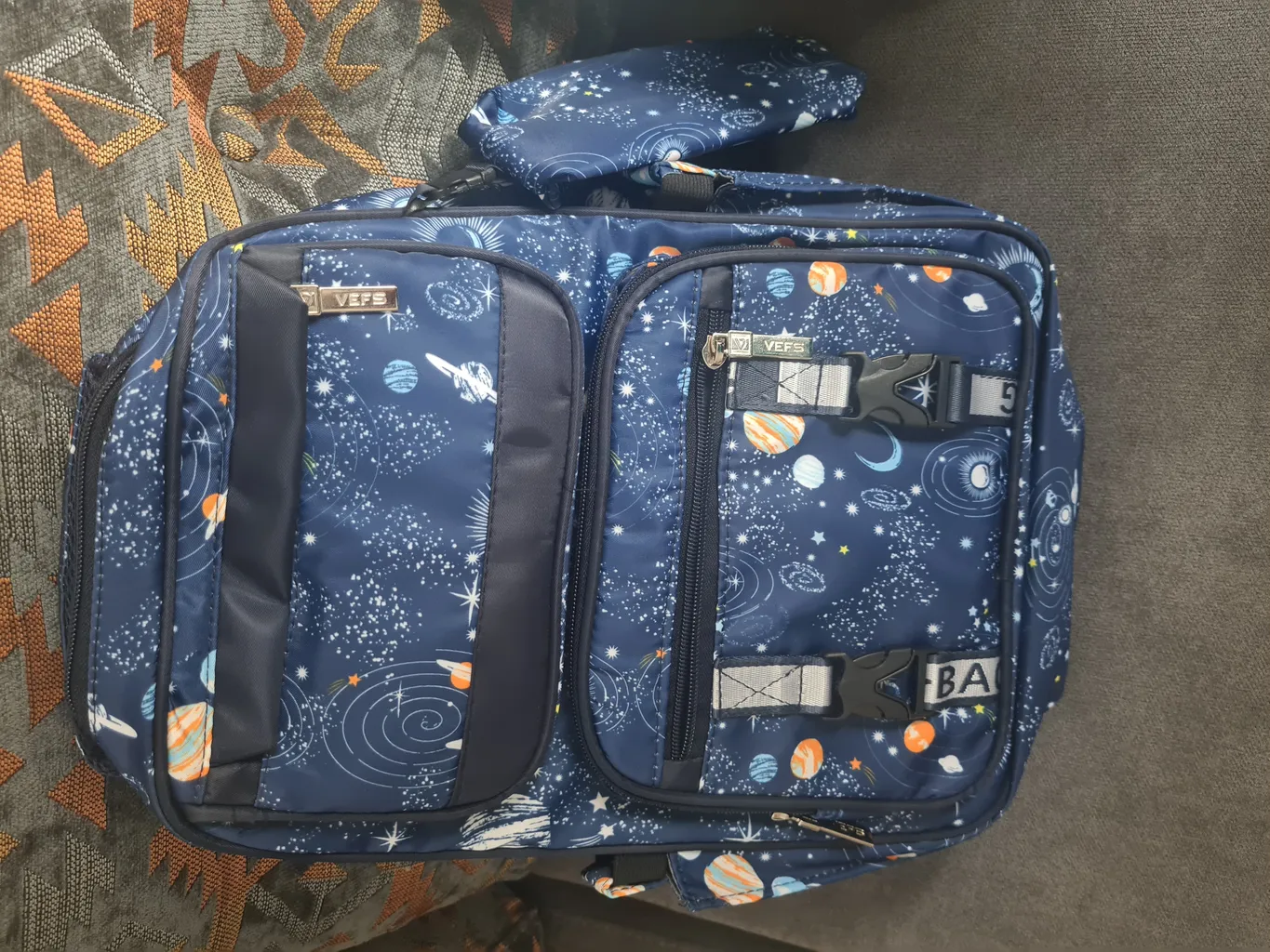 کوله پشتی وفس طرح کهکشان مدل VFS-2764 به همراه جامدادی