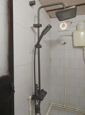 دوش حمام مدل پیانویی چهار کلید