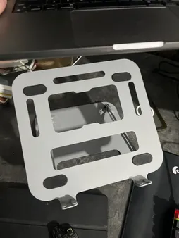 پایه نگهدارنده لپ تاپ مدل B03