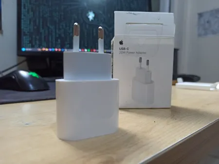 شارژر دیواری 20 وات اپل مدل 20W USB-C