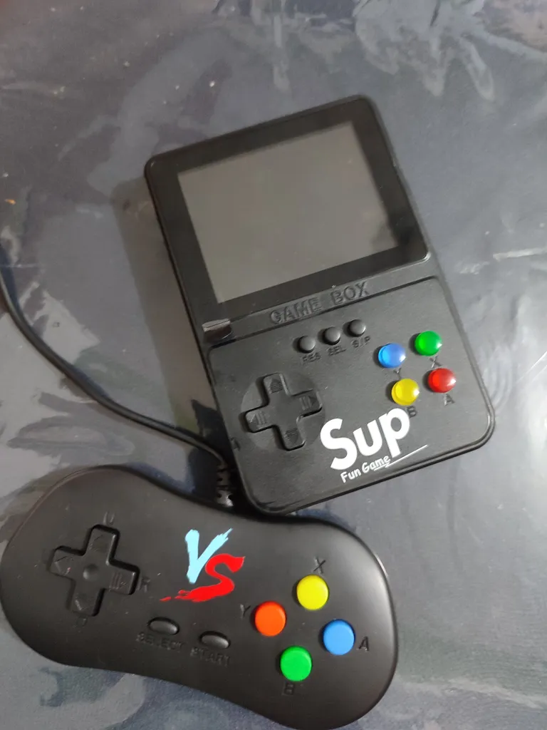 کنسول بازی قابل حمل مدل K35