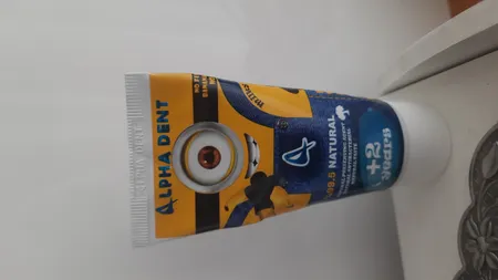 خمیر دندان کودک آلفادنت مدل بدون فلوراید حجم 50 میلی لیتر