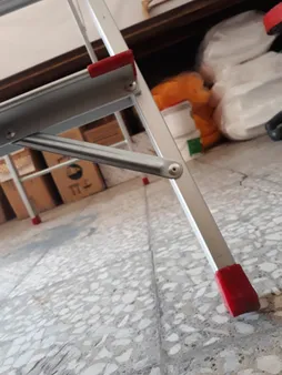 نردبان 7 پله راد مدل کاسپین