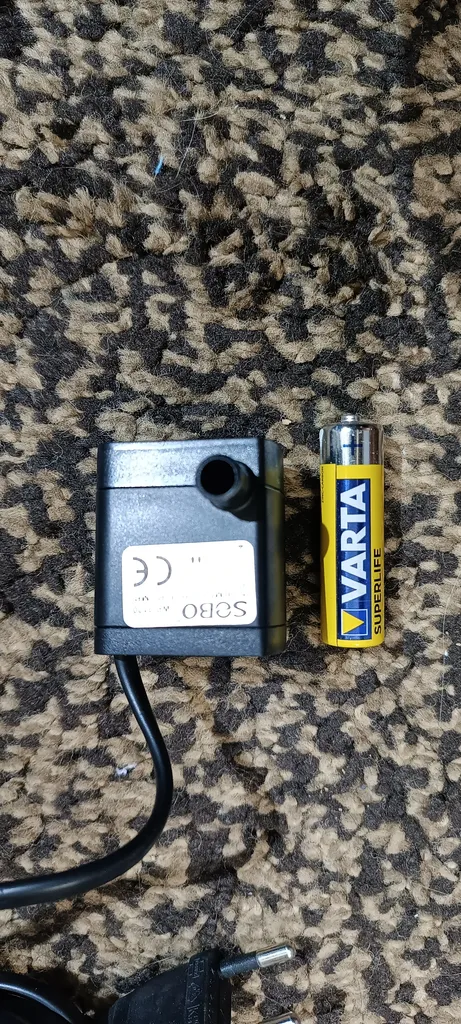 پمپ آب سوبو مدل wp3100