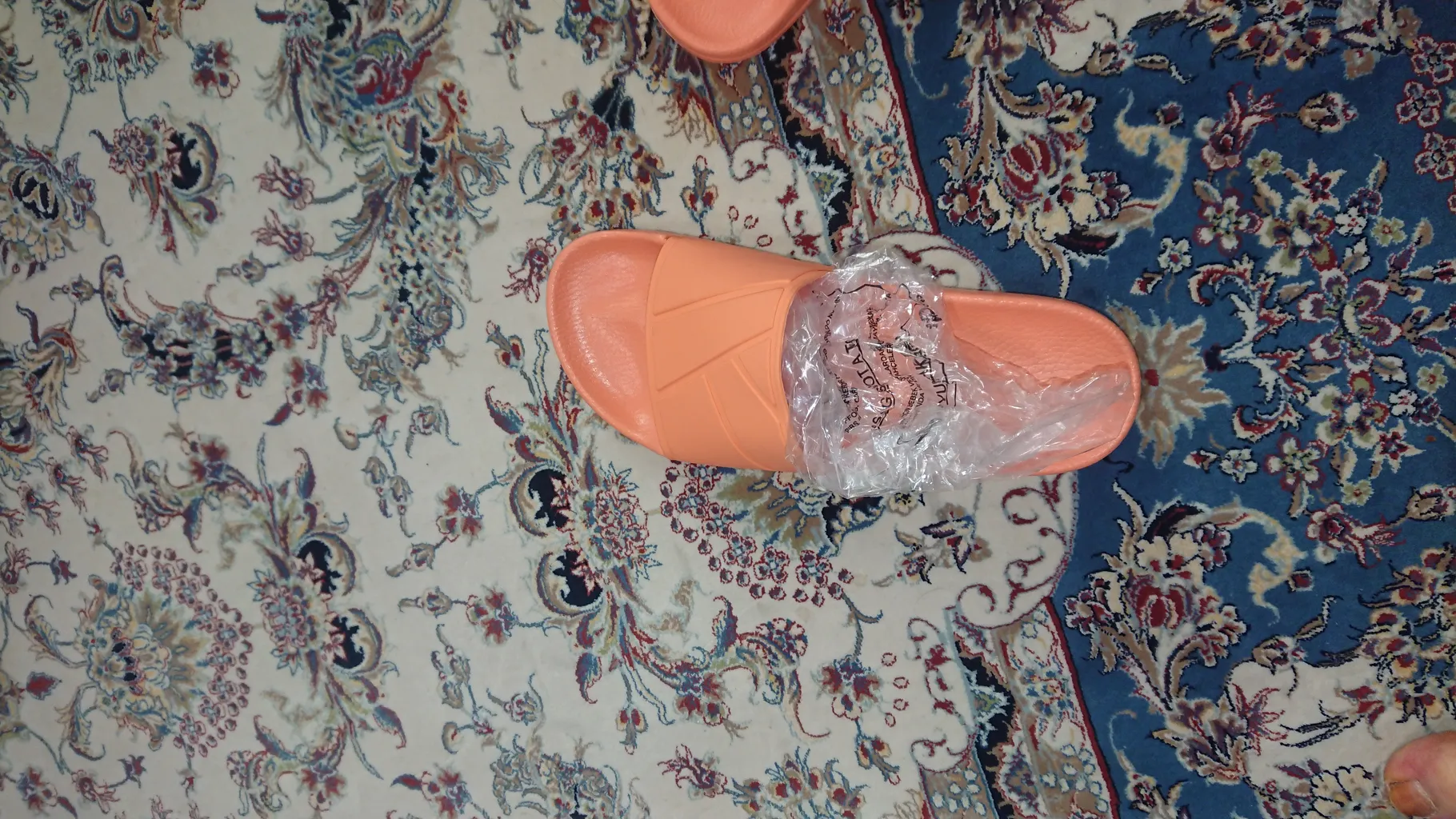 دمپایی زنانه ال سی وایکیکی مدل آنتی شوک استپ دار