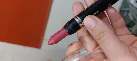 رژ لب مدادی میلوس مدل MIS1 مجموعه 6 عددی