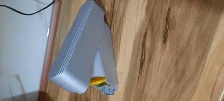 پمپ مایع دستشویی ایمن آب مدل royan