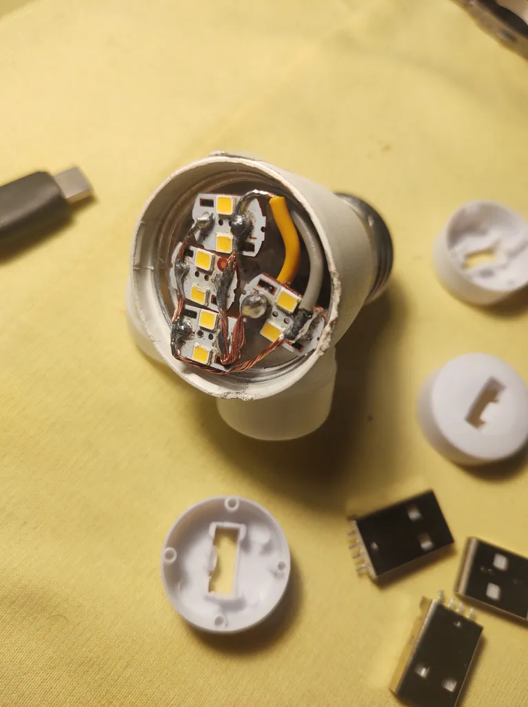 چراغ قوه مدل USB بسته 10 عددی