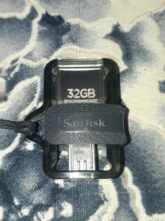 فلش مموری سن دیسک مدل Ultra Dual Drive M3.0 ظرفیت 32 گیگابایت