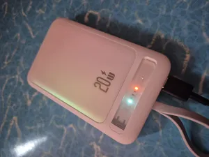 تجریه خرید پاوربانک یوسمز طرح مگ سیف مدل US-CD219-22.5W ظرفیت 10000 میلی آمپر ساعت