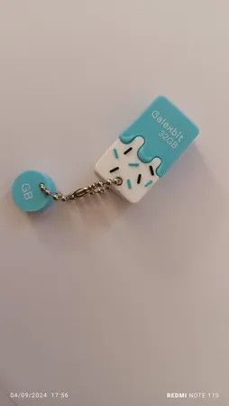 فلش مموری گلکسبیت مدل wiper ظرفیت 32 گیگابایت