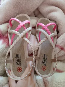 تجریه خرید صندل رکابدار زنانه نسیم مدل هلن کد 2085