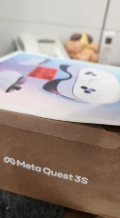 عینک واقعیت مجازی مدل Meta Quest 3S 256GB