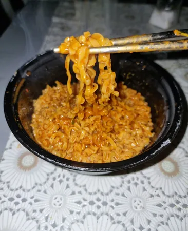 پاستا فوری گوجه ریحان شف هو - 120 گرم