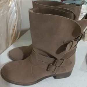 نیم بوت زنانه جاست فاب مدل N2029