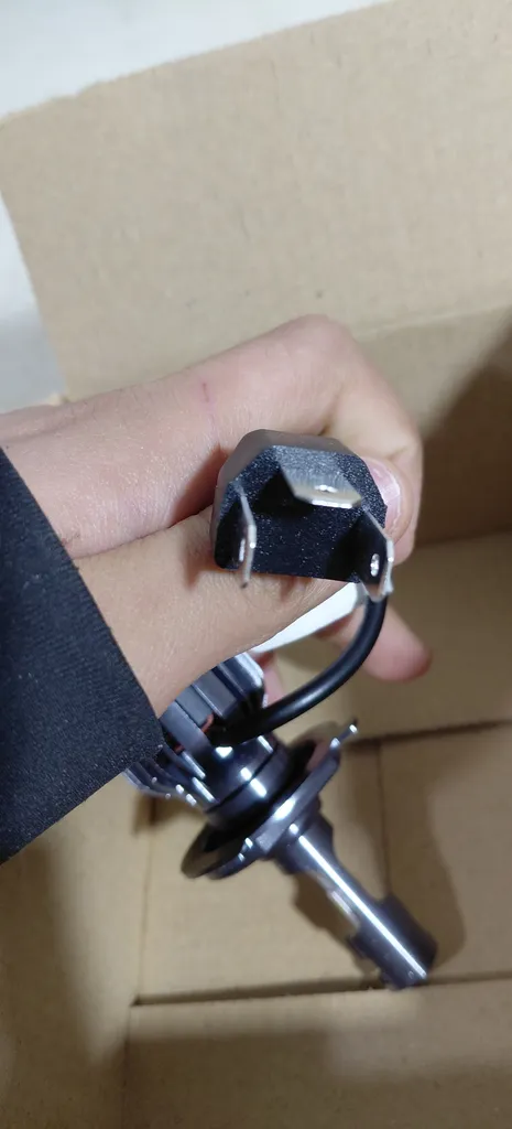 لامپ هدلایت دو حالته فرهاد مدل F4PRO پایه H4