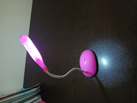 چراغ مطالعه مدل مینی تاشو