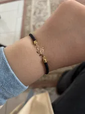 تجریه خرید دستبند طلا عیار 18 زنانه مدل sba409