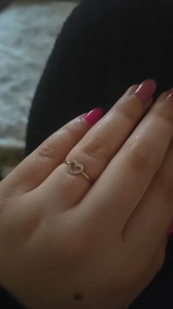 انگشتر طلا 18 عیار زنانه بان گالری مدل والنتین