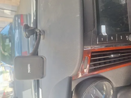 پایه نگهدارنده گوشی موبایل یسیدو مدل C109