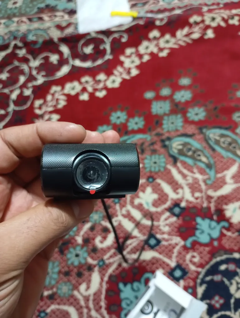 دوربین ثبت وقایع خودرو کلارو مدل CL-15