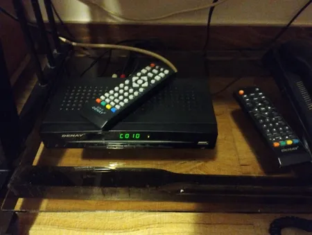 ریموت کنترل تلویزیون مدل DENAY G7818