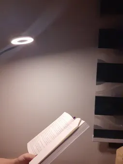 چراغ مطالعه مدل Uni Light