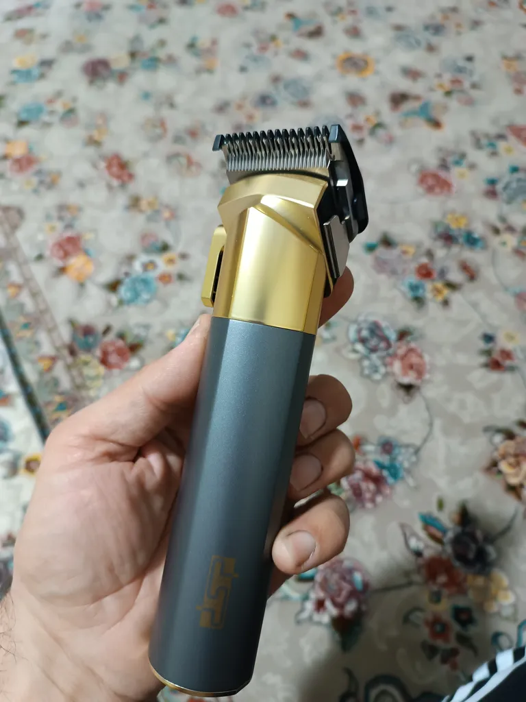 ماشین اصلاح موی سر و صورت دی اس پی مدل 90639 ماشین اصلاح موی سر و صورت دی اس پی مدل 90639