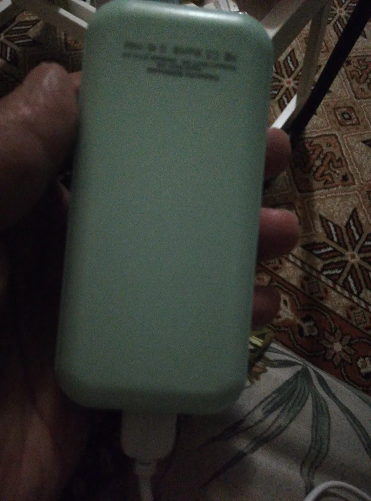 پاوربانک مدل جیبی ظرفیت 8000 میلی آمپر ساعت