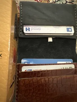 واکس کفش چرم پی واکس کد px به همراه اسفنج