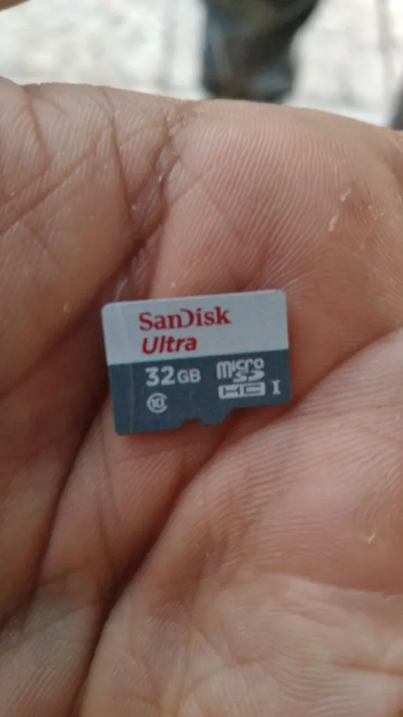 کارت حافظه microSDHC  مدل Ultra کلاس 10 استاندارد UHS-I U1 سرعت 100MBps ظرفیت 32 گیگابایت