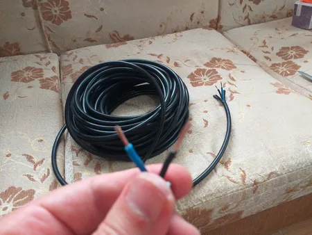 سیم برق افشان 2 در 1.5 مدل sh46 كد 685