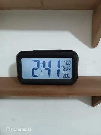 ساعت رومیزی اسمارت کلاک مدل TCK-18 کد K21