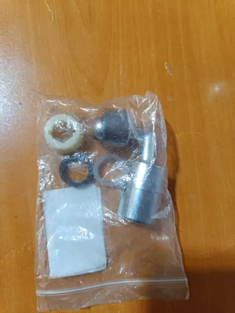 سرشیر آب مدل چرخشی مفصل دار بازویی برنجی 360