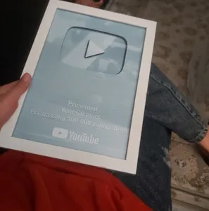 تجریه خرید تابلو طرح لوح یوتیوب مدل Jm9