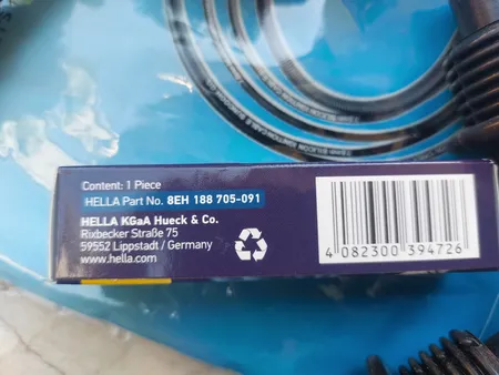 شمع خودرو هلا مدل PM8RC-9 بسته 4 عددی