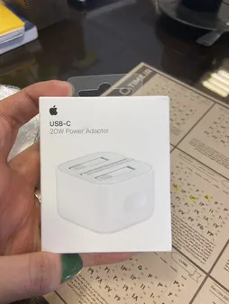 شارژر دیواری 20 وات اپل مدل B/A