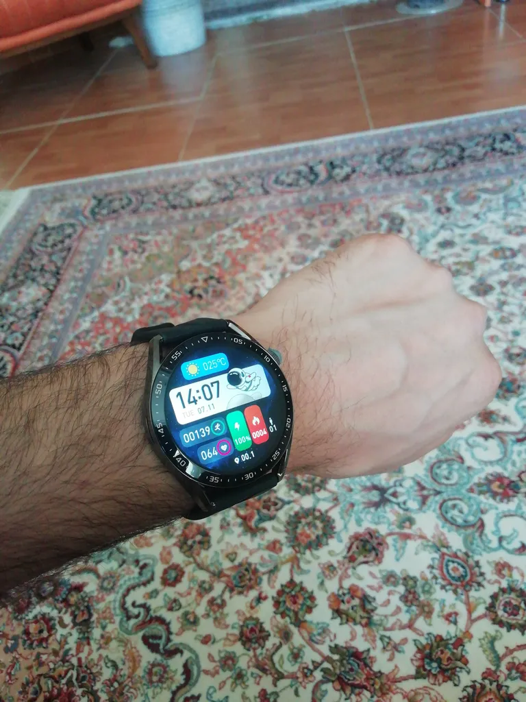 ساعت هوشمند مدل HW23 Pro Radiant