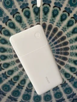 پاوربانک 30 وات انکر مدل A1384 ظرفیت 20000 میلی آمپر ساعت به همراه کابل USB-C